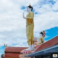 วัดพระธาตุดอยคำ