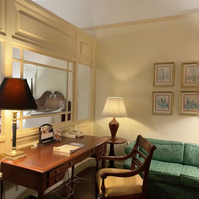 Stepping Back in Time: My Enchanting Stay at Hotel Majapahit Surabaya!