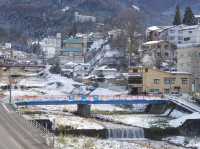 《湯田中温泉》よろづや