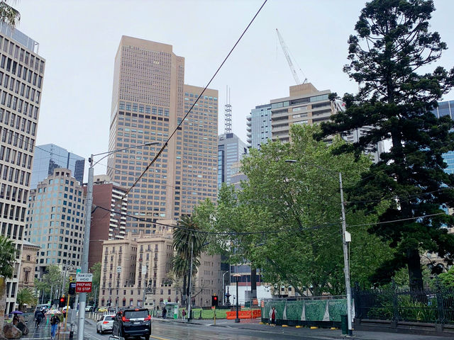 Melbourne CBD: A Stroll Through History and Elegance