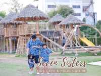 SevenSister : Kids Cafe & Halal Cuisine 🛖✨
