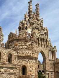An amazing castle with the ocean view 