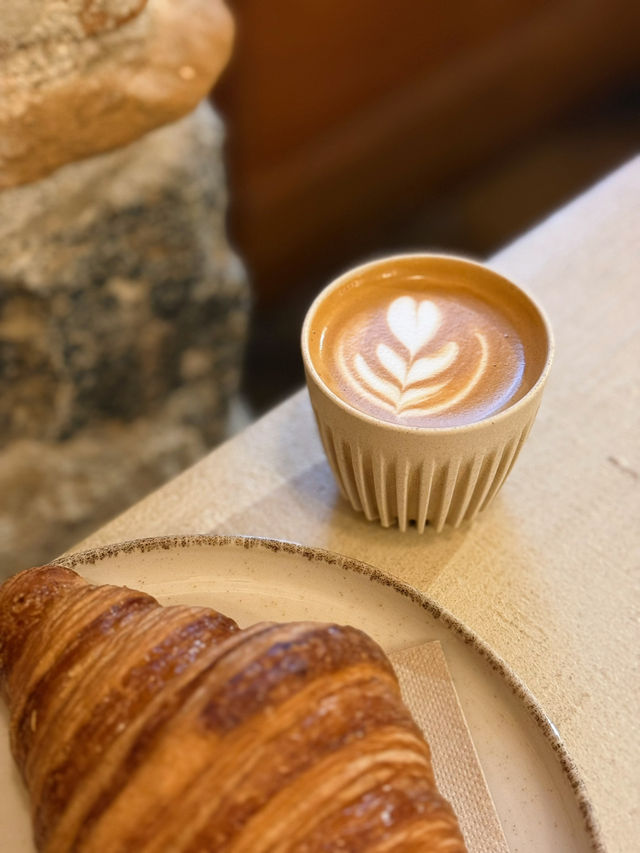 Quality coffee fix in Madrid is far less expensive than I thought