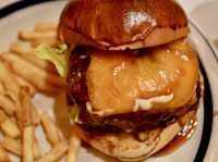 A Perfect Burger Spot: The Great Burger🍔