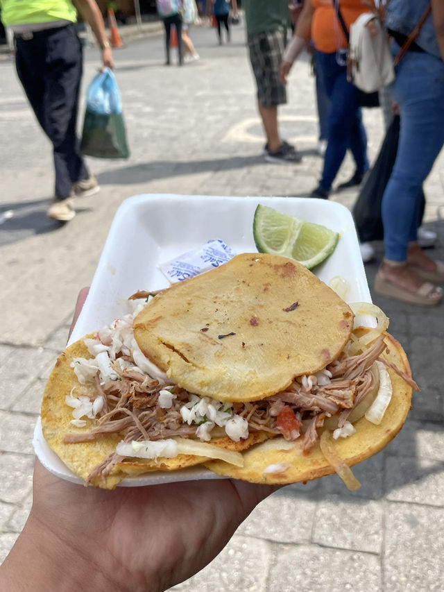 【エルサルバドル】憩いの広場🇸🇻