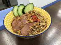 Creative fusion neighborhood cafe in OUG
