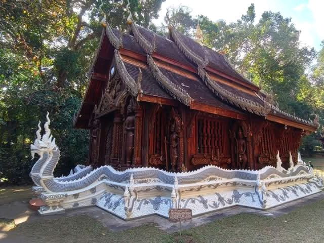 วัดหลวงขุนวิน อายุกว่า 700 ปี