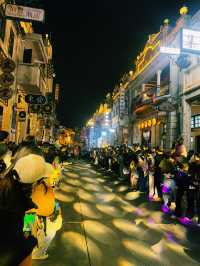 เมืองโบราณชื่อข่าน (赤坎古镇, Chikan Ancient Town) 🇨🇳