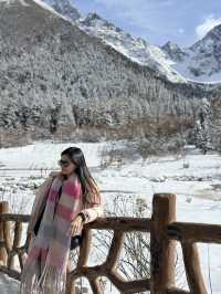 A Winter Wonderland Dream Come True at Bipenggou