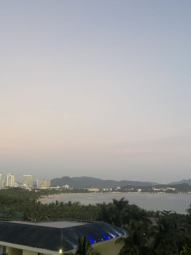 The most popular beach in Hainan
