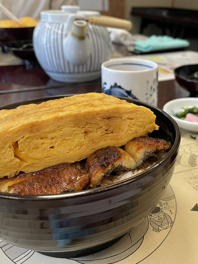 逢坂山かねよ　うな重