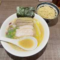 長生塩人拉麵店