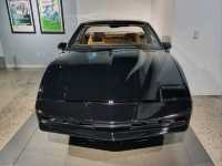  A Paradise for Car Lovers – My Unforgettable Visit to the Petersen Automotive Museum
