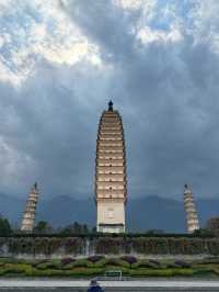 Blossoms and Pagodas: Springtime Magic at Dali’s Chongsheng Temple (崇圣寺三塔)