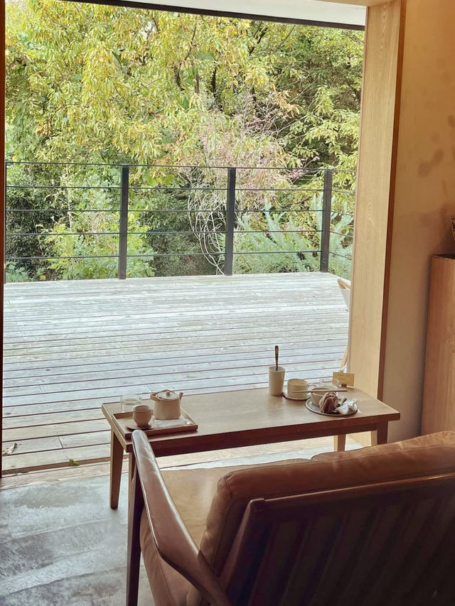 Spring Terrace Vibes at Pechka Café