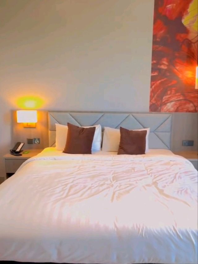 🌟 KSL Hotel & Resort: Urban Fun Meets Family Bliss! 🌟
