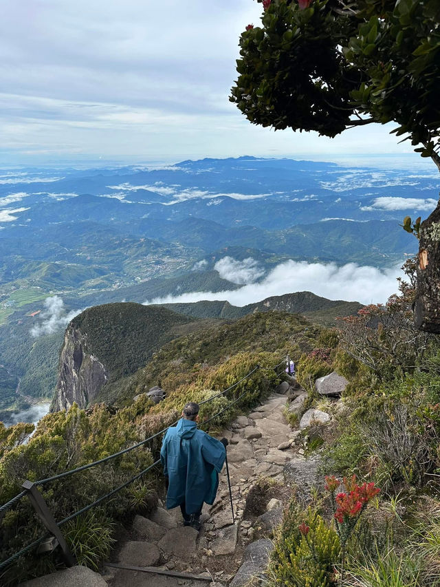 The breathtaking views during descent from Low’s Peak