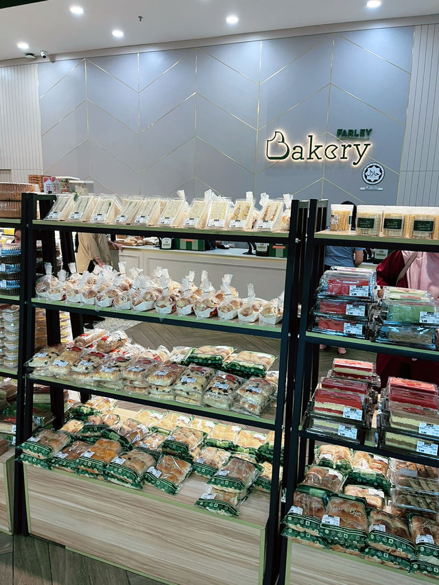 Farley Bakery Kuching – A Delightful Haven for Bakery and Dessert Lovers