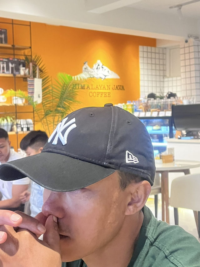 Himalayan Jawa Coffee house