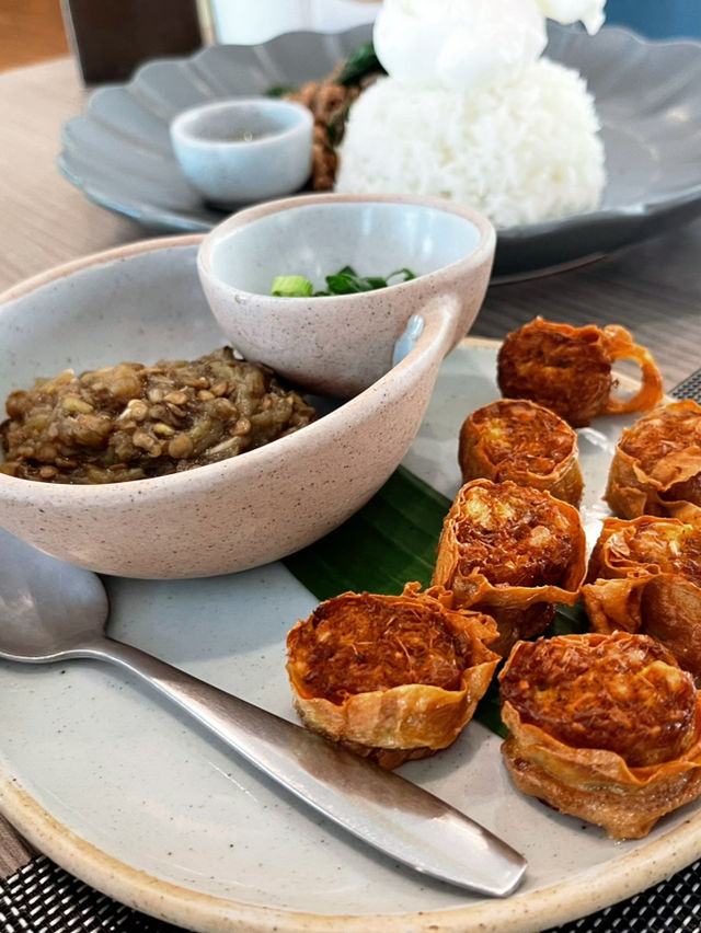 🍲🌿 曼谷！SIAM ORIGINS：品味泰國風味，享受優美環境！🌟🍜