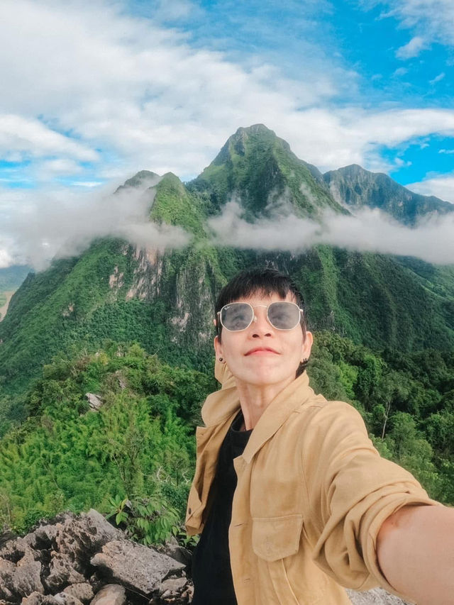 จุดชมวิว ผาแดง หนองเขียว แขวงหลวงพระบาง