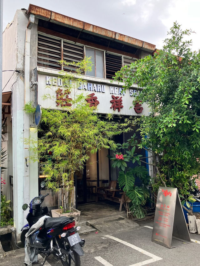 The Alley, 5 Stewart Lane 