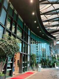 Sheraton Kuching Hotel: Grand Ballrooms & Opulent Stays for Every Occasion
