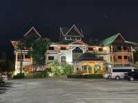 โรงแรมร้อยเกาะ รีสอร์ท แอนด์ สปา