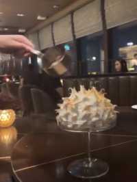 ร้านหรู เมนูพรีเมียม ที่ Penthouse Bar+Grill