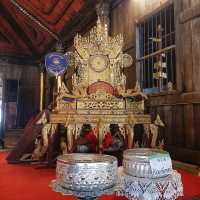 ชมงานพุทธศิลป์แบบไทใหญ่-พม่าที่วัดนันตาราม