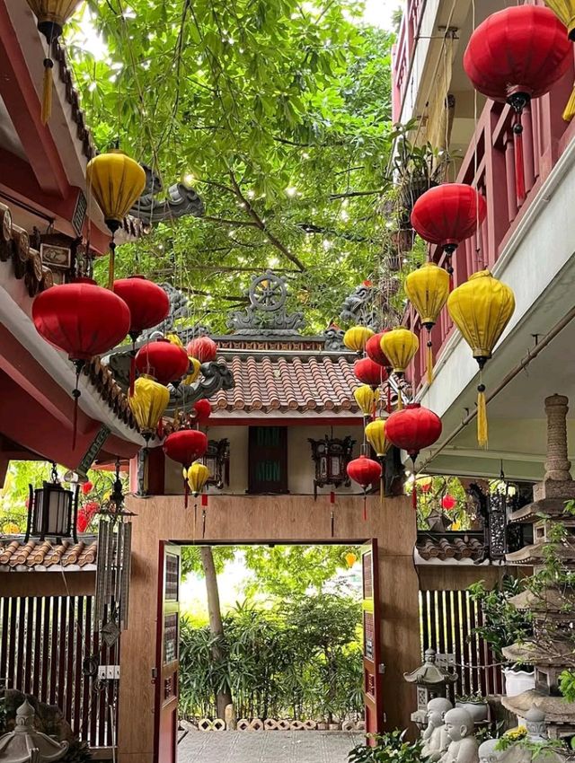 🌸 Phap Hoa Pagoda: A Tranquil Escape in the Heart of Saigon