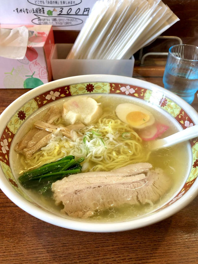A Laid-Back Day in Hakodate – Bayside Strolls & Starry Views