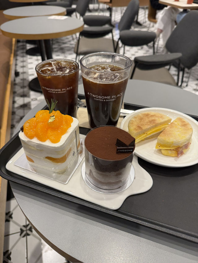 【韓国旅行】韓国旅行で頼れる！遅くまで開いてる便利チェーンカフェ