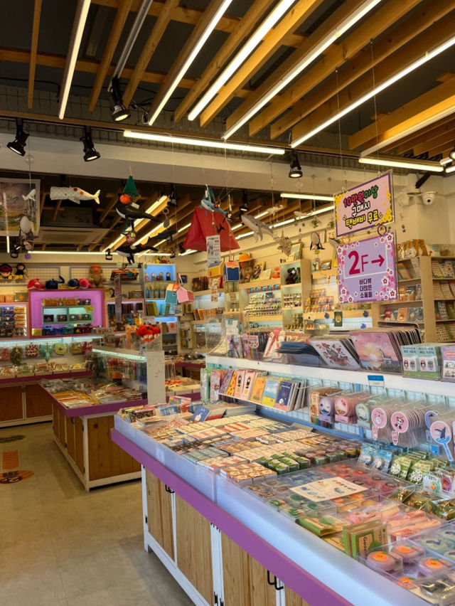 🛍️ 제주 기념품샵 제스토리, 추억을 담은 쇼핑!