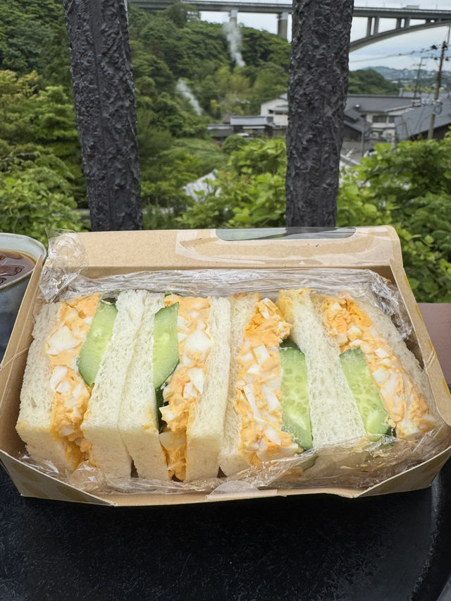 【大分旅行】別府の湯けむりを見ながら、地獄蒸したまごサンドを食べられるお店🥚