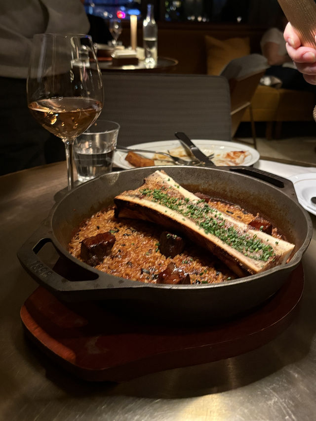 香港瑰麗酒店 Bayfare Social維港景觀下的西班牙美食體驗