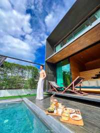 ที่พักริมน้ำกาญจนบุรี พักบนแพสุดเก๋ กลางธรรมชาติ