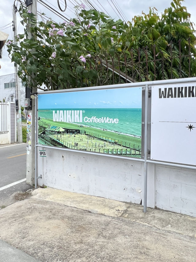 Waikiki coffeewave