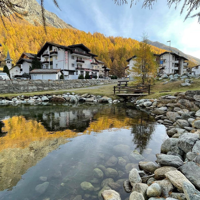 Saas-Fee: A Car-Free Alpine Paradise of Glaciers, Peaks & Swiss Charm
