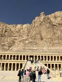 Luxor Travel Guide: Temples, Tombs & Sunrise Balloons