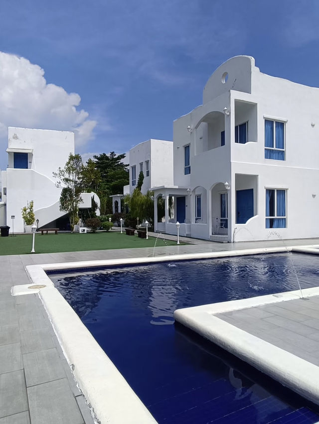 A Slice of Santorini on the Melaka Coast