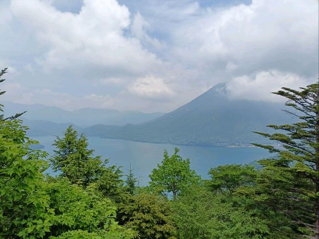 Self drive to experience Edo period traditions and sights to modern city