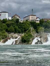 Rhine Falls in Summer – Nature’s Power and Beauty in Full Flow
