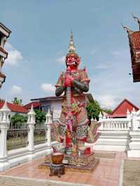 ชมความงามของพระปรางค์สามยอดที่หาดใหญ่ จังหวัดสงขลา
