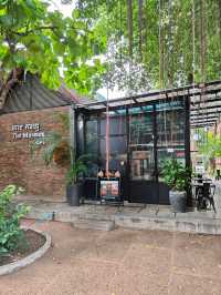 A Brief Encounter with Phnom Penh’s National Museum  