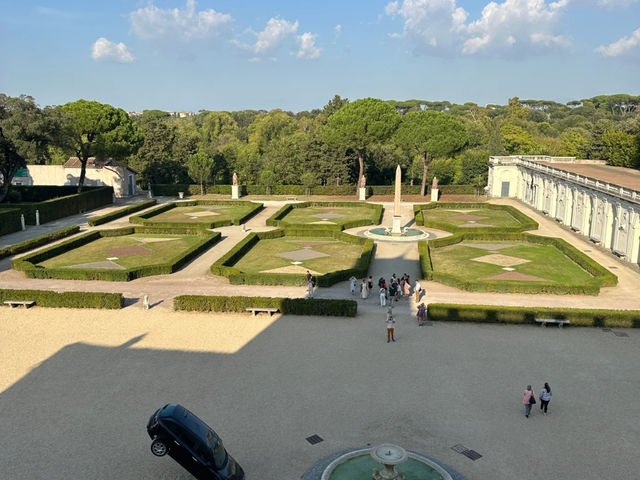 🏛️🌳 Rome: Exploring the Medici Villa – A View from Pincian Hill!