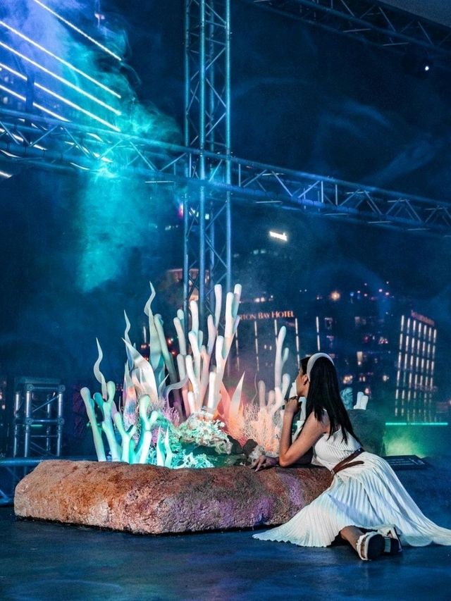 EXPERIENCE LIFE BENEATH THE WAVES IN THIS YEAR’S I LIGHT FESTIVAL! 💡🌊