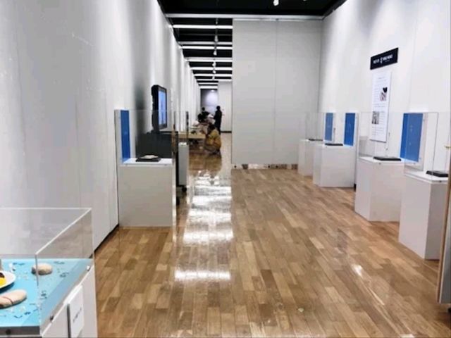 去秋田縣立美術館熏陶氣質