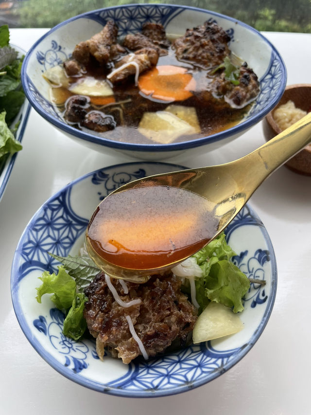 푸꾸옥 중부 분짜 맛집은 99분짜 추천드려요