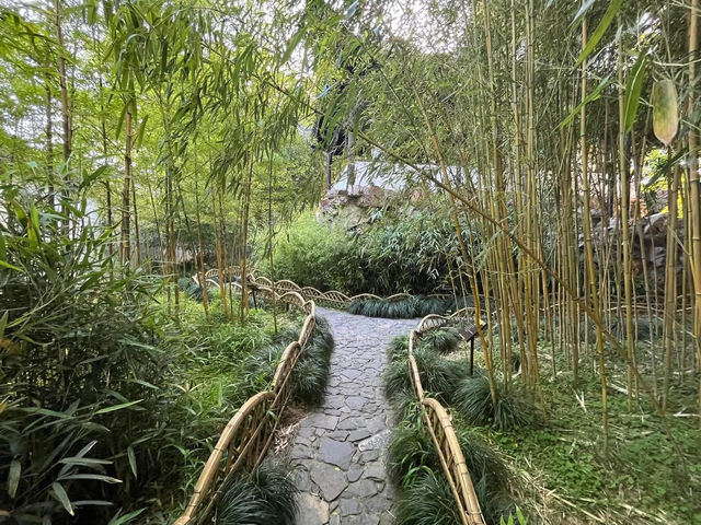 🌿 Canglang Pavilion 沧浪亭 — Suzhou’s Oldest Garden with Timeless Serenity 